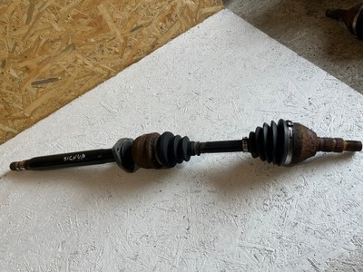 Привідний вал права перед opel signum i 3.0 v6 фото №1