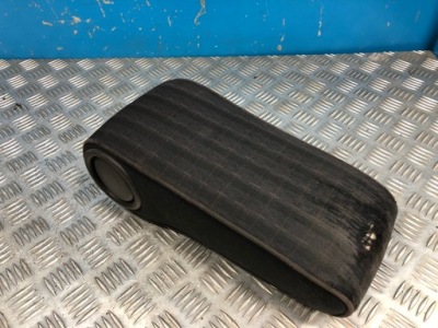 Mercedes w124 підлокітник перед передній фото №1