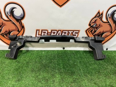 Дефлектор радіатора верхній rr l405 cpla-8a303-ac фото №1