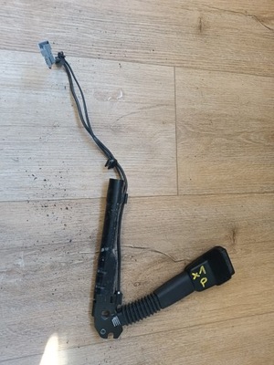 Bmw x1 e84 натягувач поперечина безпеки правий фото №1