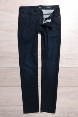 HUGO BOSS CHARLESTON SLIM SPODNIE JEANSY 38/34