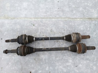 Lexus is 3 300h приводной вал задний  левая правая фото №1