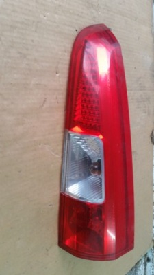 Volvo v70 лампа задня права 30643331 фото №1