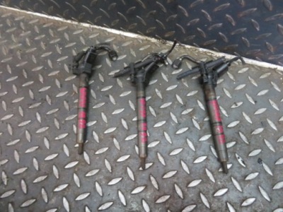 Форсунка инжектор audi volkswagen 059130277ed фото №1