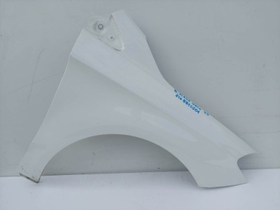 Mercedes b klasa w246 крыло правый перед передний фото №1