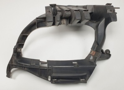 Кронштейн противотуманной фары левая mercedes w169 1698850765 фото №1