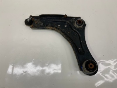 Renault laguna iii рычаг левый перед 545000009r фото №1