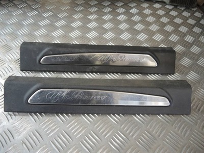 Молдинг накладка порог alfa romeo giulia 156107575 156107572 фото №1