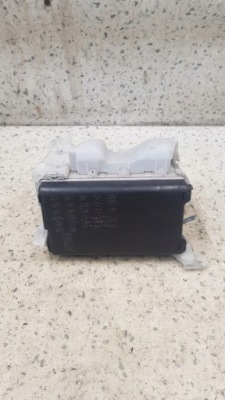 Коробка предохранителей toyota corolla e12 1.6 16v фото №1