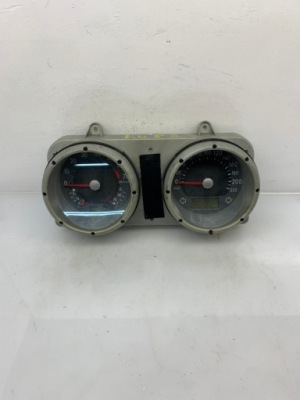 Счетчик приборы volkswagen оригинальный номер 5220301800 фото №1