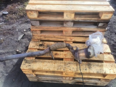 Каталізатор 5q0131701s 1.4 tsi golf vii a3 8v leon iii octavia фото №1