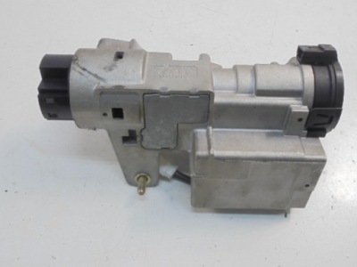 Lancia thesis 841 замок зажигания 010194 фото №1