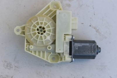 Моторчик підйому скло a2059060113 mercedes фото №1