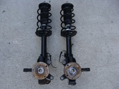 Амортизатор поворотный кулак левая toyota aygo ii 48520-0h070 !!! фото №1