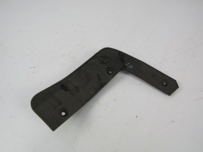 Volvo ex30 брызговик передний левый 80032167 cross country фото №1