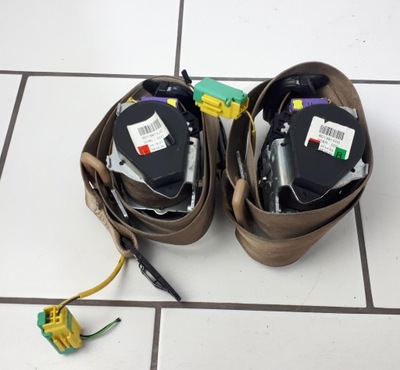 Touareg q7 pas безопасности левый перед 601391400 фото №1