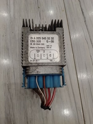 Модуль вентиляторів mercedes w168 a0255453232 898940000 фото №1