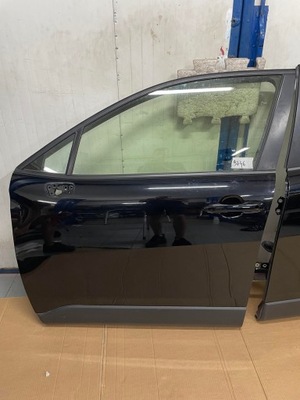 Toyota corolla cross 2022- дверь левая перед фото №1