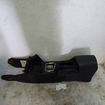 Kia ceed ii kombi туннель средний usb aux фото №1