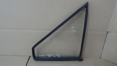 Vw passat b2 скло трикутник лівий перед фото №1