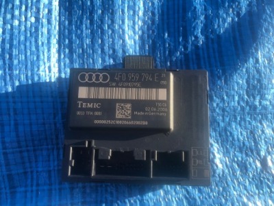 Модуль двері audi оригінальний номер 4f0959795e фото №1