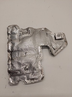 Защита тепловая выхлоп volvo v70 2.0 d4 31368462 фото №1