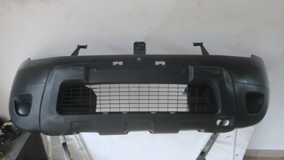 Dacia duster 10-16 бампер перед 620220025r фото №1