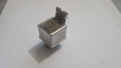 Реле 1235893 volvo 240 фото №1