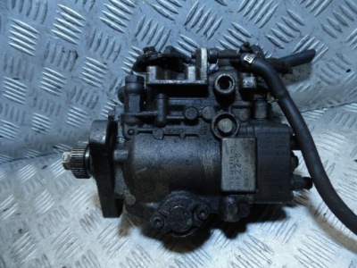 Насос впрыскная renault master фото №1