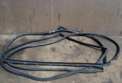 Citroen c6 прокладка навколо двері задня фото №1