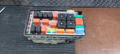 Коробка запобіжників fiat 51775622ds фото №1