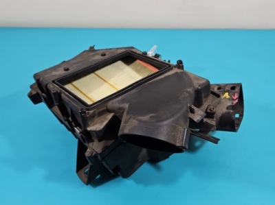 Корпус фильтра воздуха volvo s60 i 30636830 2.4 d5 фото №1