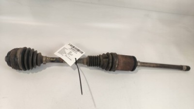 Привідний вал права перед az759304204 bmw 750i l 7 f01 фото №1