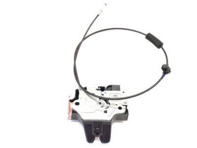 Замок крышки задний  lexus is sedan/limuzyna фото №1