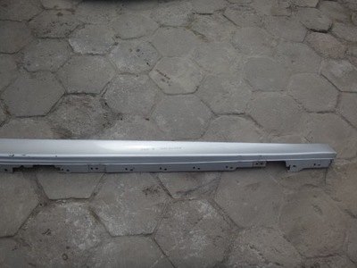 Молдинг поріг права bmw f30 фото №1