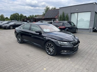 Škoda Superb Skoda Superb L&K Orginalny