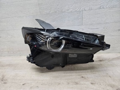 Фара перед сторона правая mazda cx-30 dgj151030 фото №1