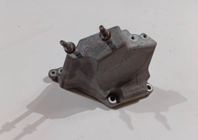 Кронштейн кронштейн двигуна права charger challenger awd 4x4 фото №1