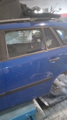 Двері ліва задня skoda fabia ii kombi фото №1