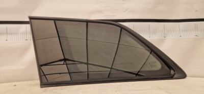 Jeep grand cherokee wk2 19r скло кузовна задній ліва фото №1