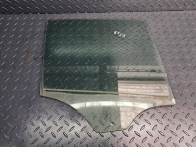 Скло бічна двері права задня bmw e83 x3 фото №1