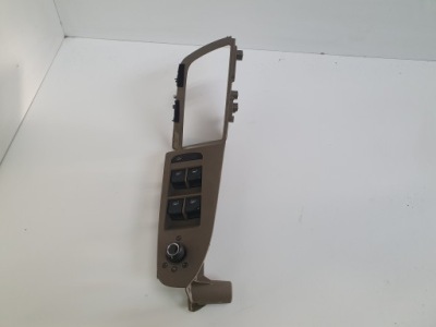 Audi a4 b8 панель открывания окон левый перед 4f0010395 фото №1