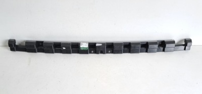 Jaguar e-pace направляющая бампера задняя j9c3-17d928-a фото №1