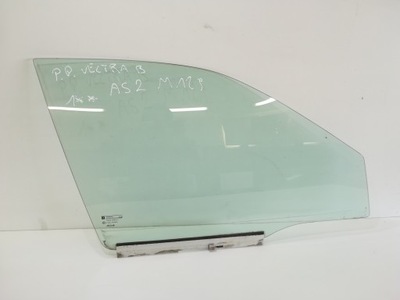 Скло двері правий перед 2001r opel vectra b фото №1