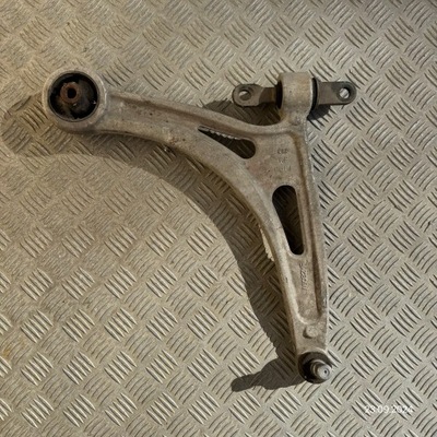 Важіль передній правий kia k5 фото №1