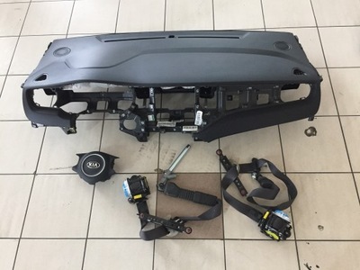 Kia carens iv 13- приборная панель подушки безопасности ремни подушка безопасности фото №1