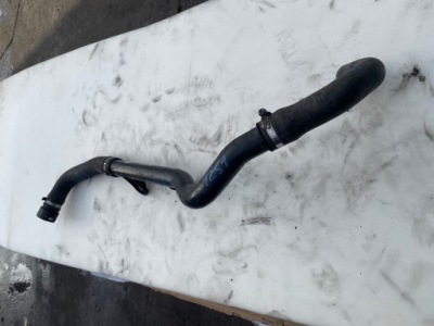 Peugeot boxer jumper 2.2 hdi шланг труба води 1366739080 фото №1