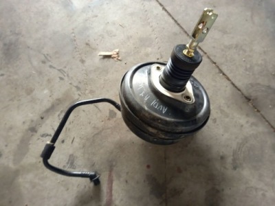 Audi a8 s8 d2 4d 2000 підсилювач гальм підсилювач гальма 4d0612105f фото №1