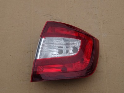 Skoda rapid lift лампа задняя правая 5jh945096a фото №1