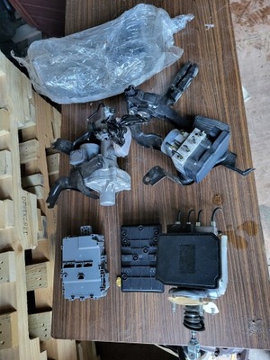 Насос abs honda cr-v v гибрид фото №1